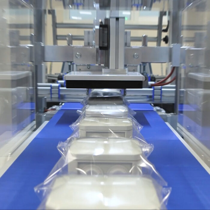 Automat pakujący poziomy FLOWPACK SBM550S - obrazek 7